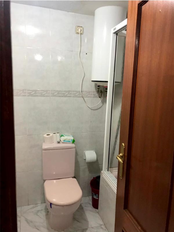 imgi_6_baño2a-alonsocano2